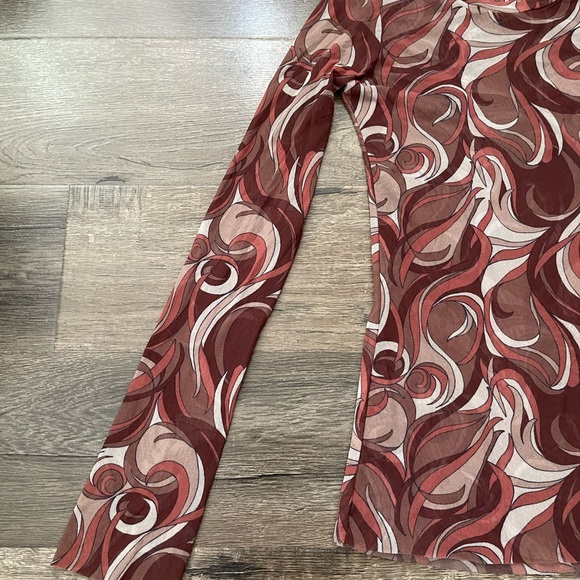 Swirl Pattern Long Sleeve Top Brown y2k abstract print Bell Sleeve Mesh Shirt - Picture 3 of 3